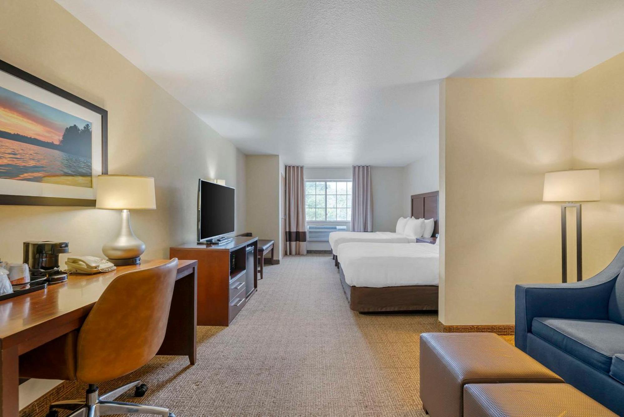 Comfort Suites Lake Geneva East Екстер'єр фото