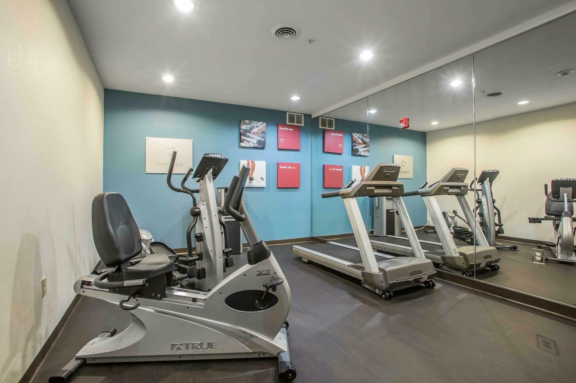 Comfort Suites Lake Geneva East Екстер'єр фото